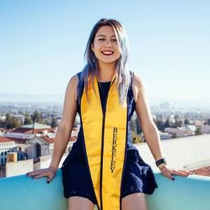 Meet your Posher, Leah